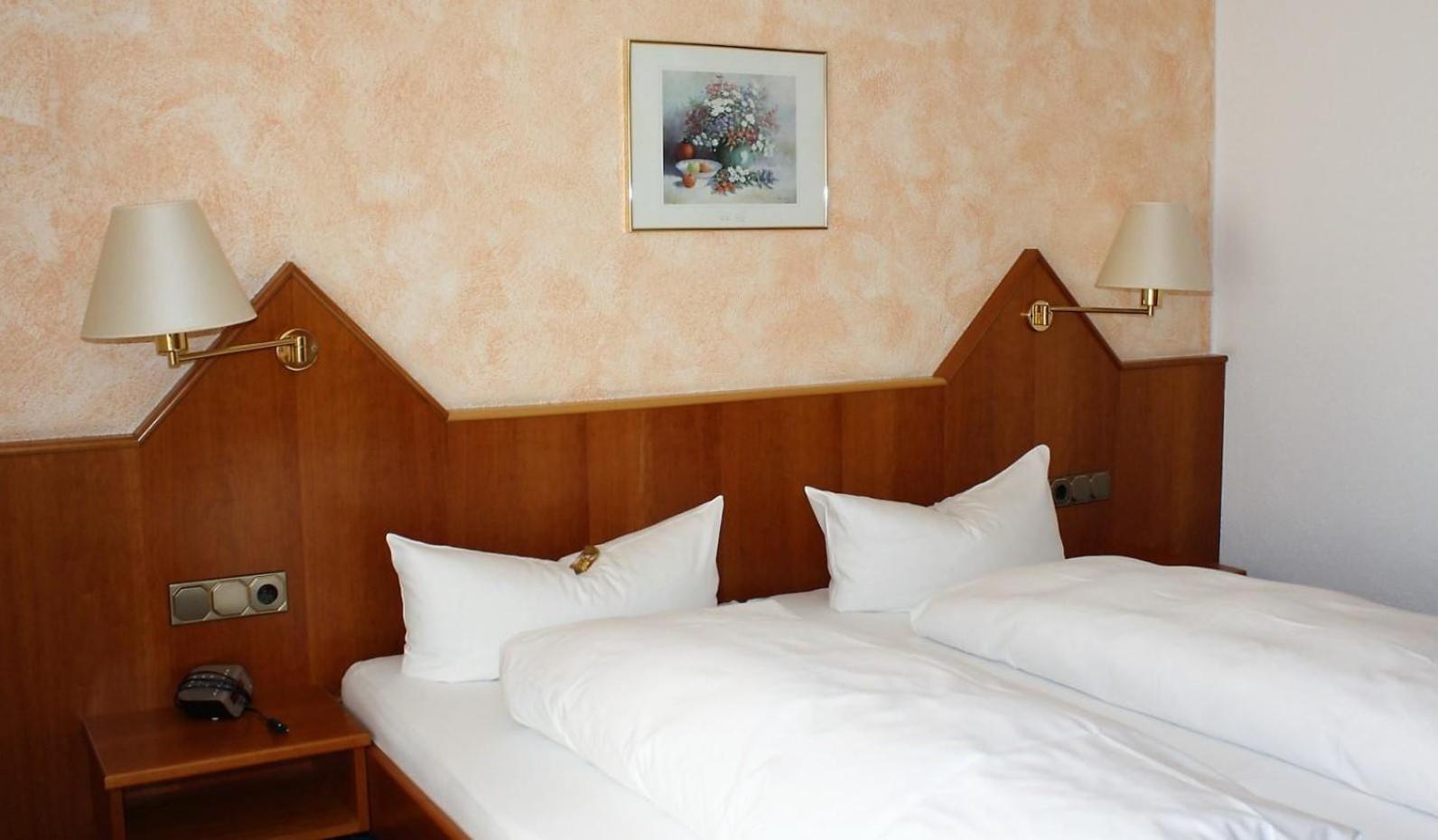 Hotel Schoene Aussicht Gießen Eksteriør bilde